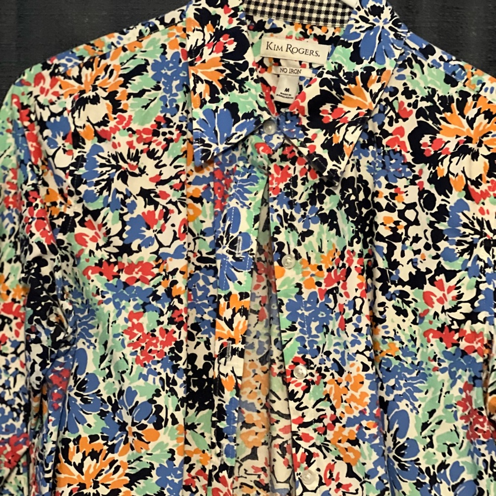 Kim Rogers Cotton  NO IRON Multi-Colored Floral Blouse